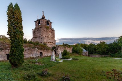 Таинственные пещеры женского монастыря Хмельницкой области