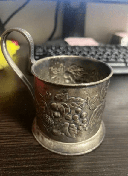 Как выглядят подстаканники Фрукты-виноград