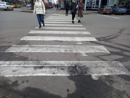 Переход на пересечении улиц Соборности и Дмитрия Коряка в Полтаве