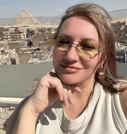 Полина за границей