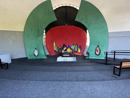 Зала прощання крематорію в Києві