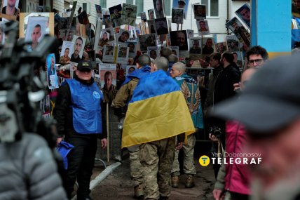 Як проходив обмін полоненими на Великдень у 2026