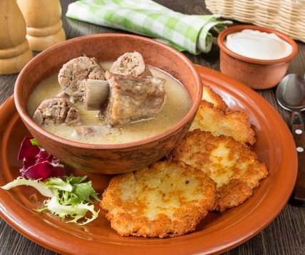 Мясная мачанка с дерунами