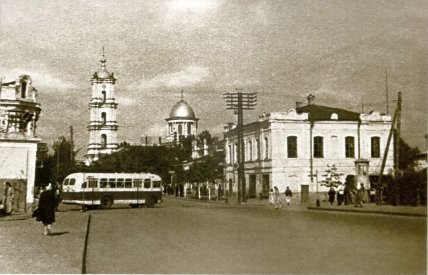 Покровская площадь Сумы старые фото