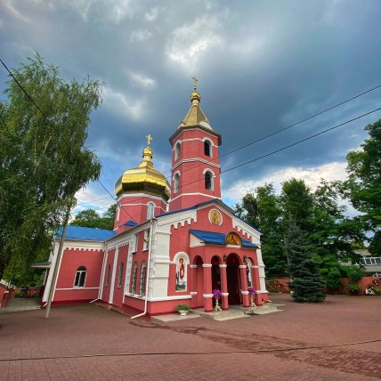 Як виглядає Свято-Тихвінський жіночий монастир у наші дні