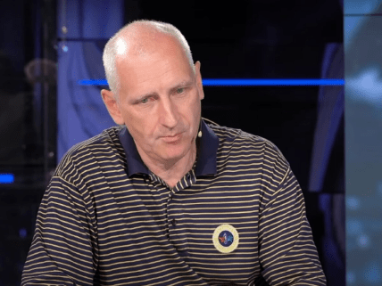 Олег Старіков