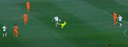 Евгений Гальчук пошел подкат в матче с Ворсклой