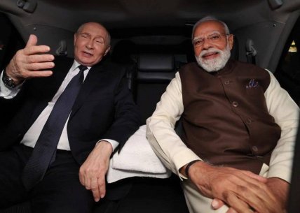 Поездка Путина и Моди на автомобиле 2025