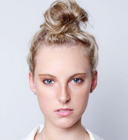 5 удобных и красивых причесок на скорую руку (ФОТО) - изображение №5