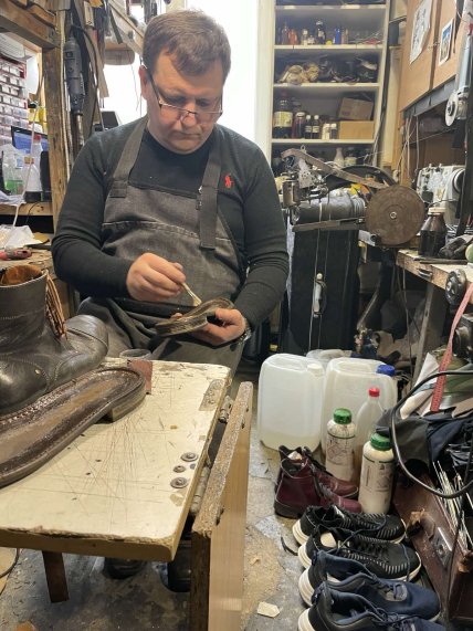 Мастер за работой