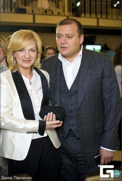 Михайло Добкін разом із дружиною Аліною