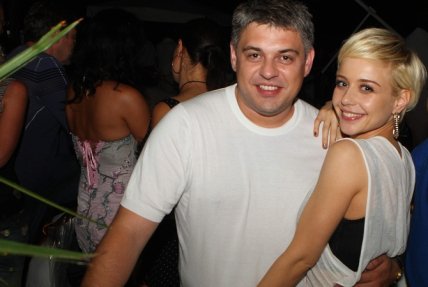 Тина Кароль с мужем Евгением Огиром