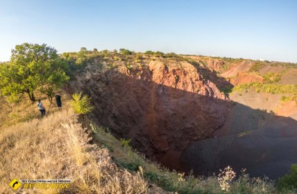 Криворізька зона обвалення