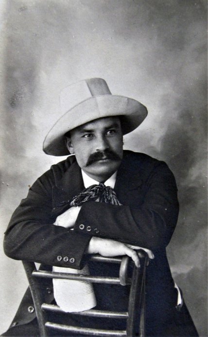 Винниченко — автор "Солнечной машины" и революционных произведений