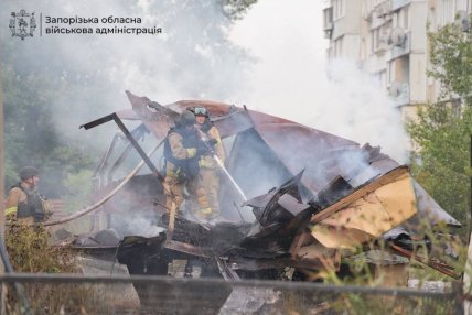 Наслідки удару по АЗС у Запоріжжі