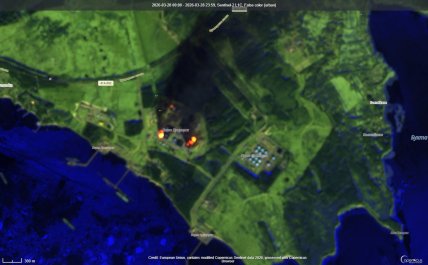 Спутниковый снимок порта в Усть-Луге за 28 марта