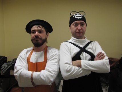 Ігор Авдєєв та Дмитро Єгорєнков у гримерці перед концертом, 2012 /https://www.facebook.com/pyatnitzadrobsubbota