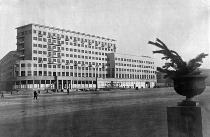 Як виглядав готель Інтернаціонал