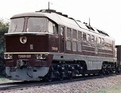 тепловоз 2ТЭ109