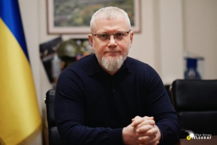 Фото Александр Вилкул в своем офисе