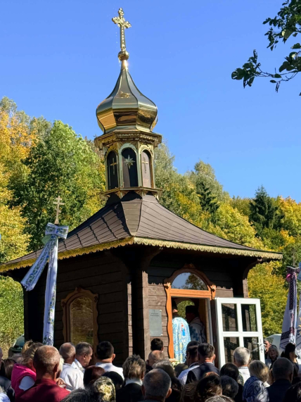 Каплиця Покрови Пресвятої Богородиці в урочищі Корсів в селі Конюхи