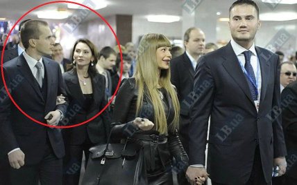 Олександр Янукович із дружиною Оленою у 2017 році