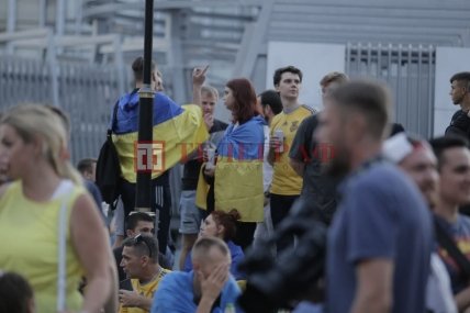 Фанаты в Киеве на матче Украина - Англия