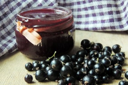 Черную смородину по этому рецепту можно есть всю зиму