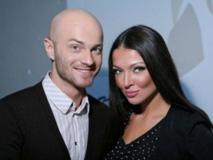 Влад Яма повел под венец свою возлюбленную