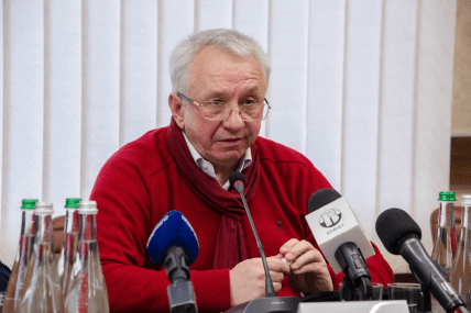 Алексей Кучеренко