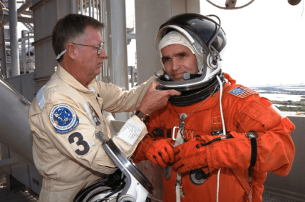 Леонід Каденюк