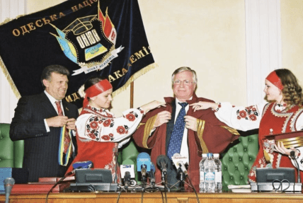 Сергій Ківалов із головою Міжнародного кримінального суду Філіпом Кіршем