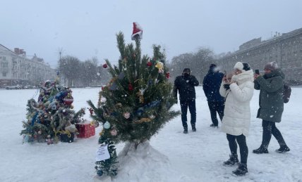 Народна ялинка в Чернігові