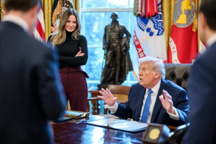 Трамп Марго Мартин