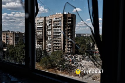 Росіяни знищують житлові будинки в Краматорську