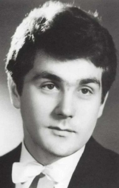 Сергей Маковецкий