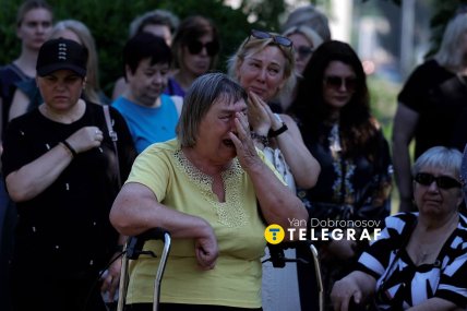 В Деснянском районе открыли Аллею Героев