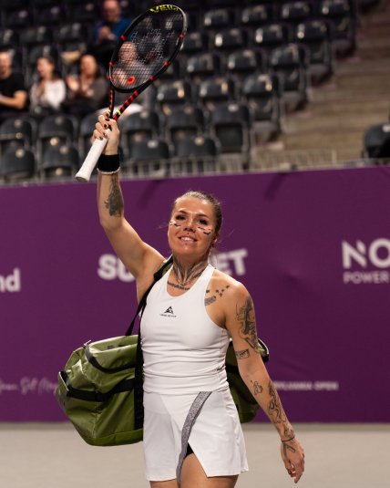 Александра Олейникова на трунире в Румынии