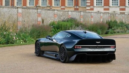 Aston Martin Victor
