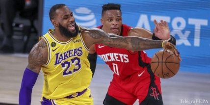 Лейкерс обыграл Хьюстон в четвертом матче серии