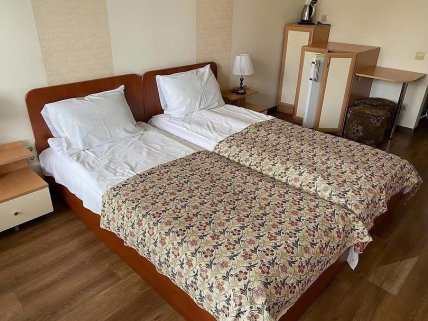 Номер у Кришталевому палаці