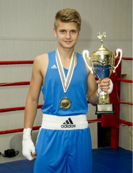 Украинский школьник стал континентальным чемпионом по боксу