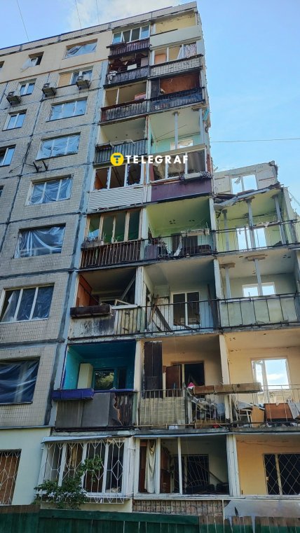 Зруйнований будинок на вулиці Василя Кучера, 2А