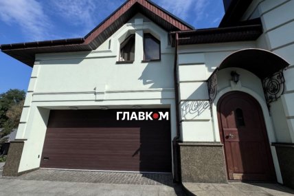 Будинок Захарченка де жив Герман Галущенко