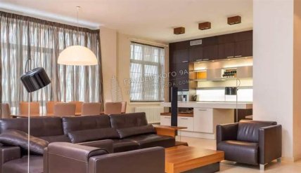 Оренда квартири на Грушевського, 9А