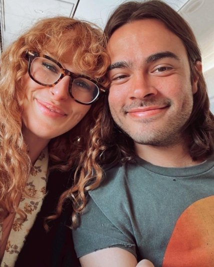 Румер Гленн Уиллис и Дерек Ричард Томас