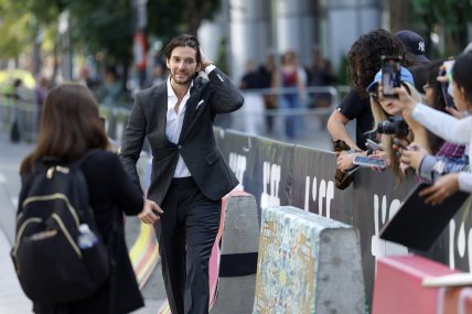 Бен Барнс с поклонниками