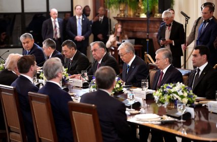 Дональд Трамп зачіска