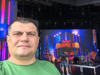 Юрій Корявченков у "Кварталі 95"