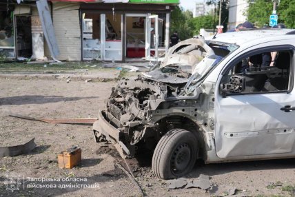 У Запоріжжі шахед влучив у зупинку